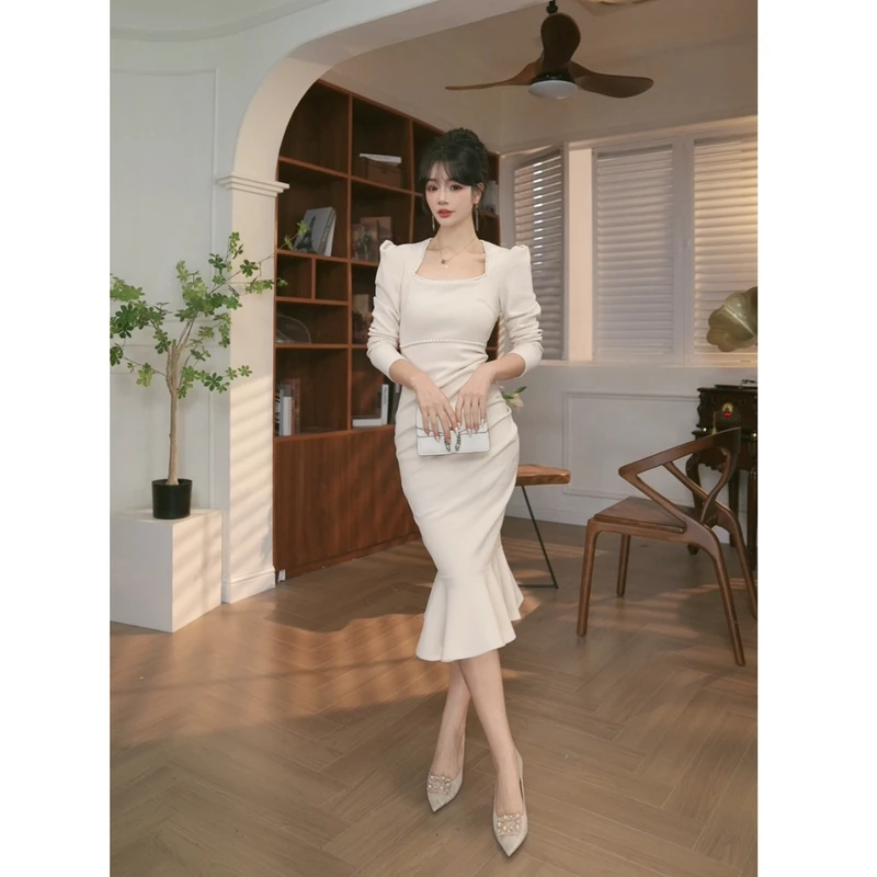 【JANE·简】2025春秋新款女装轻熟风气质V领收腰连衣裙6017
