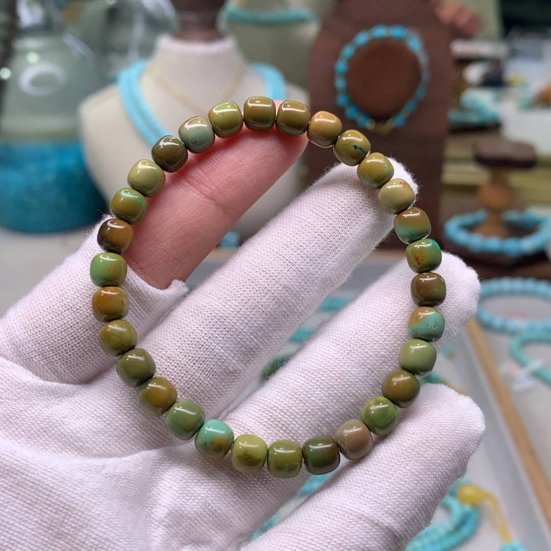 绿松石配饰未镶嵌