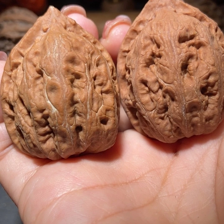 把件文玩核桃东北楸子小雪35