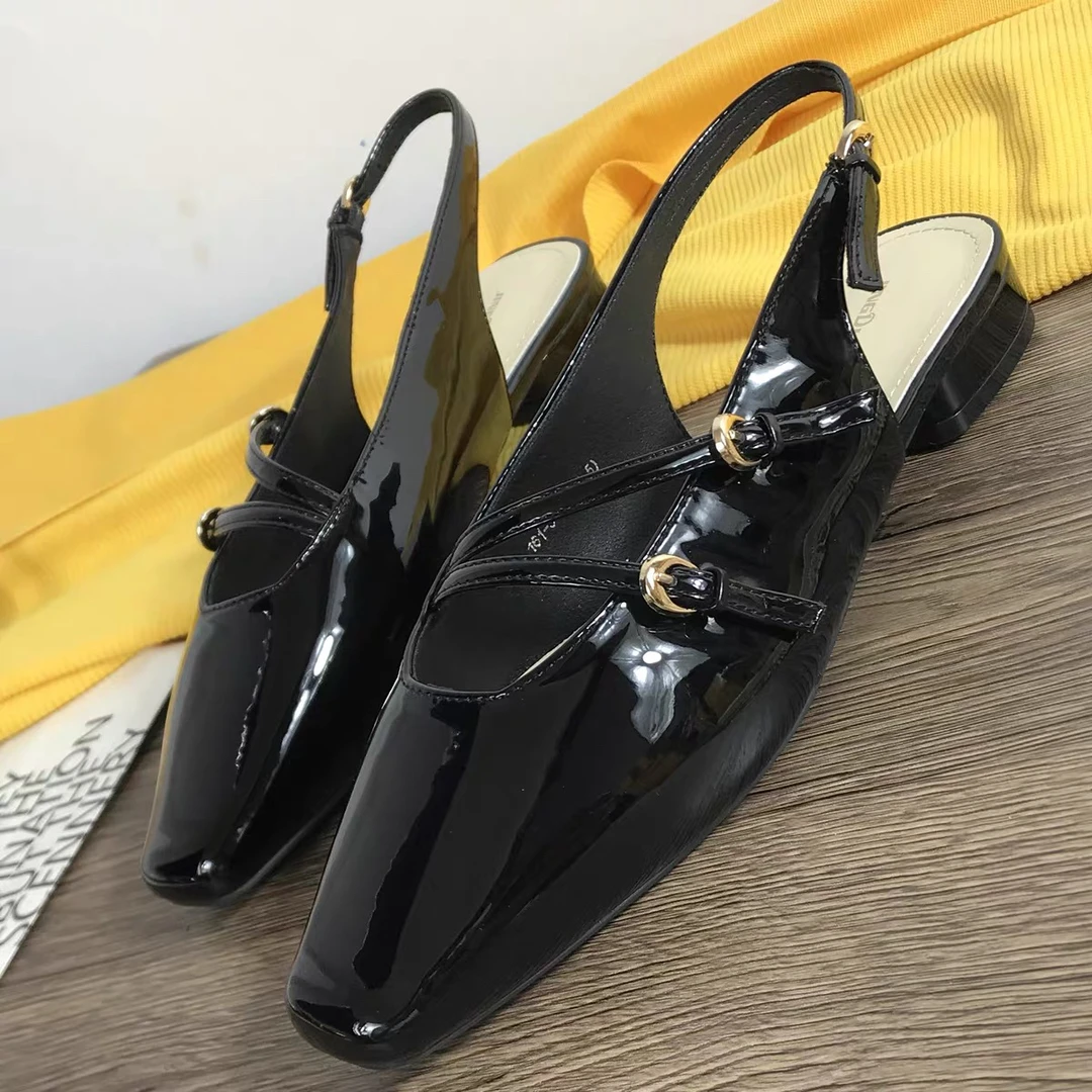 蜜娜贝尔 668凉鞋