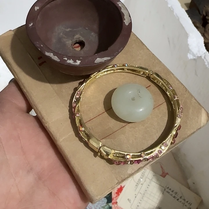 梁***生扇子吃v哈哈哈哈宝贝宝贝吧
