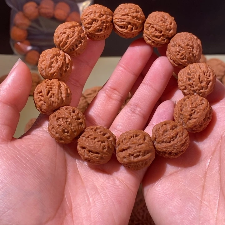 手串文玩核桃……16