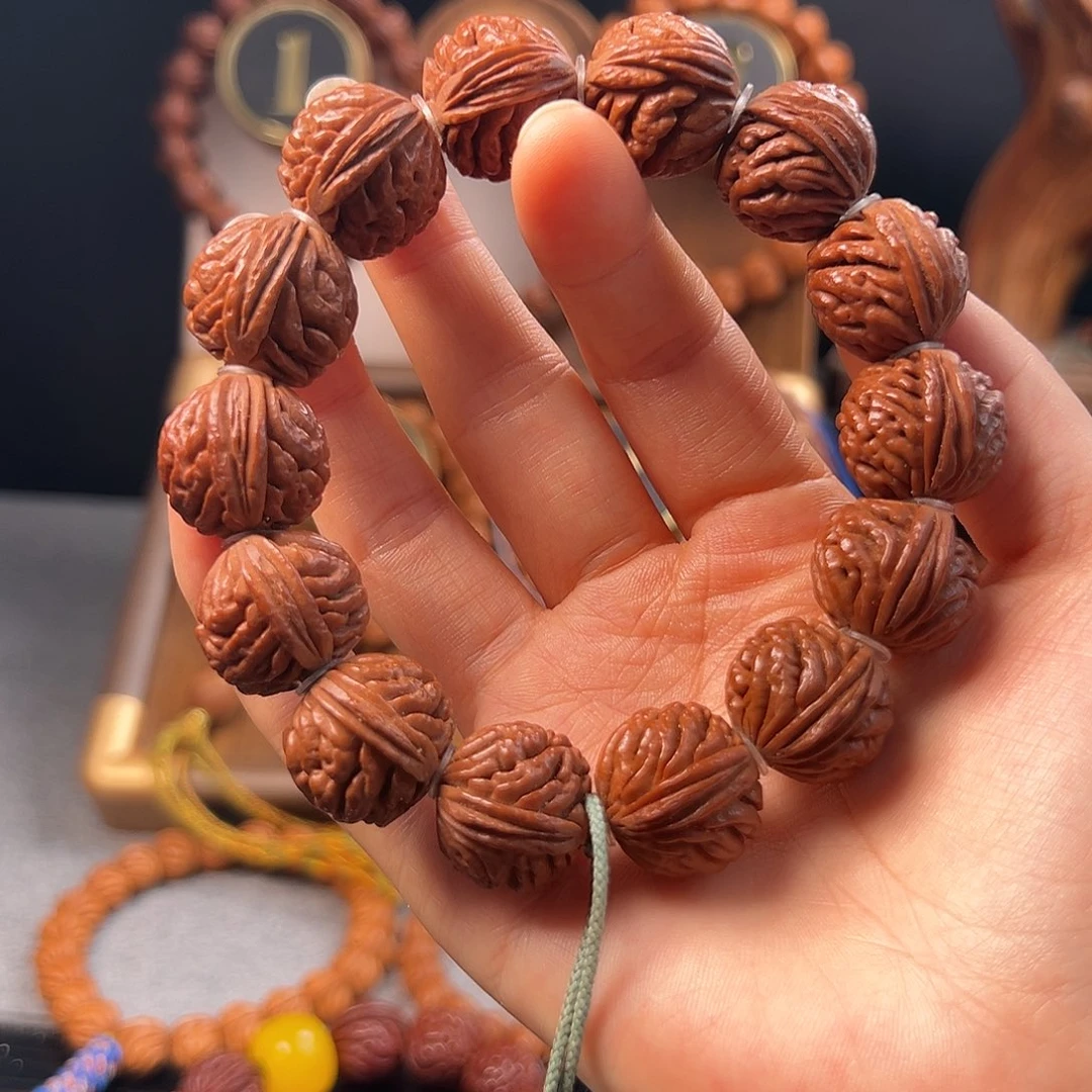 手串桃核19刺龙元宝