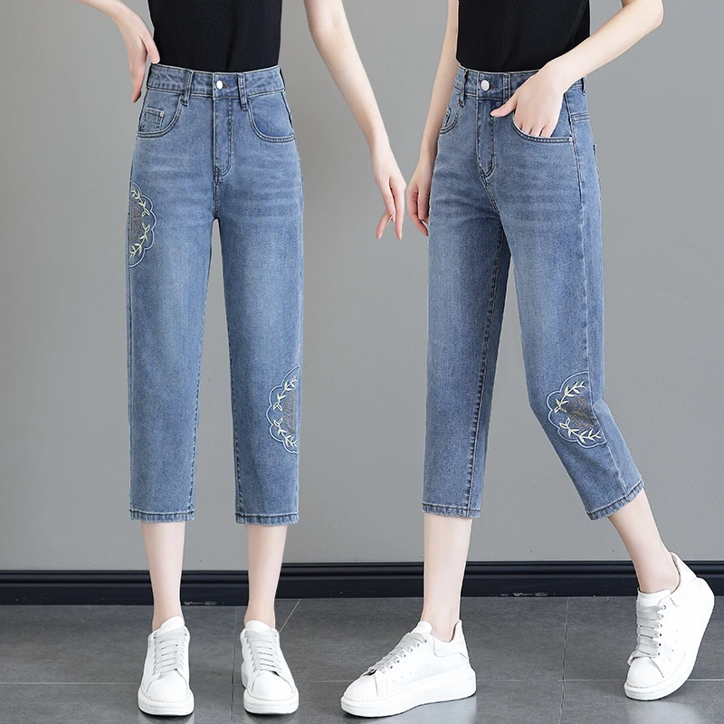 2025夏季薄款网红洋气炸街女装高腰七分牛仔裤女刺绣小个子哈伦裤
