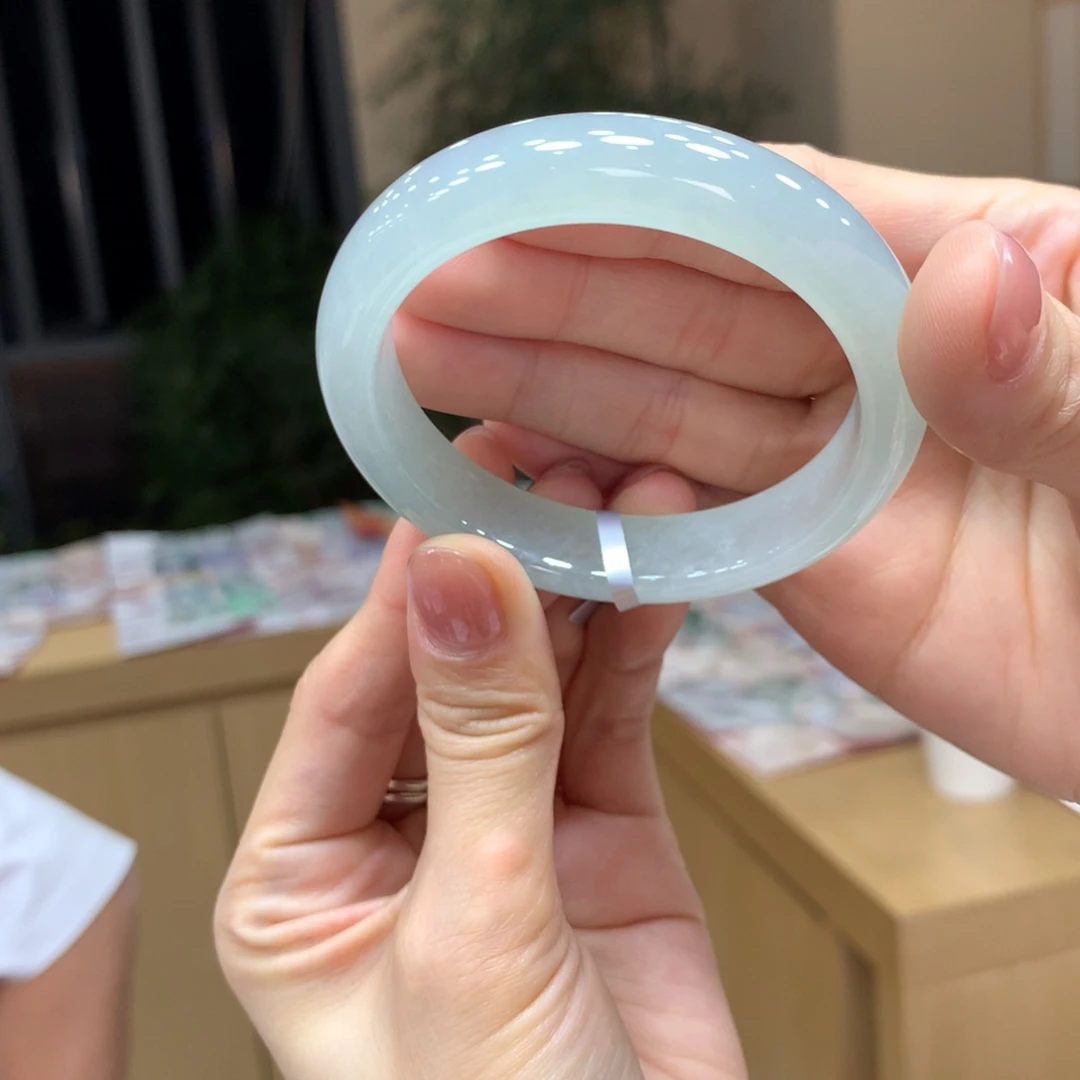 未镶嵌手镯翡翠不退不换