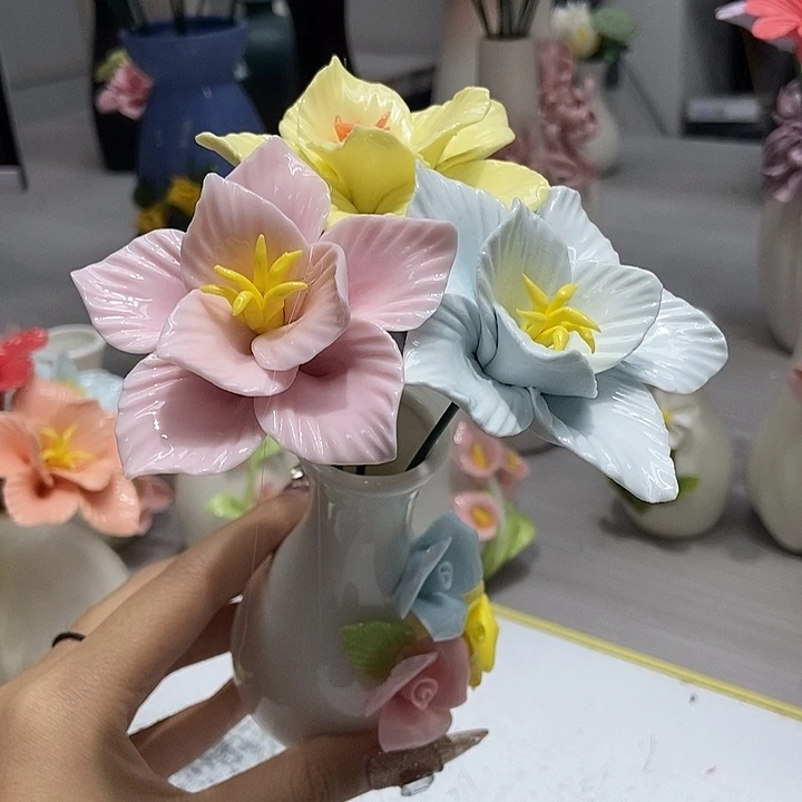 陶瓷纯手工捏花设计