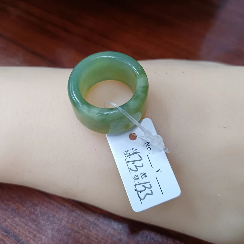 天然岫玉扳指 一物一图水墨白冰青提花玉 款式可选 工厂直销5