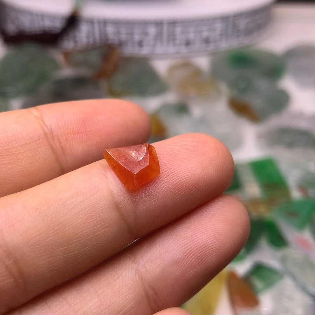 定制翡翠未镶嵌天然翡翠定制