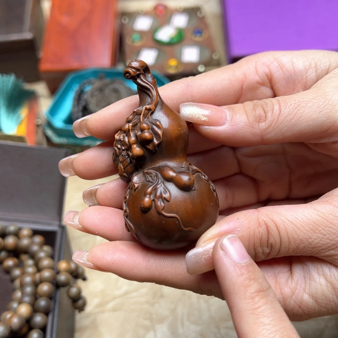 大叶紫檀（黑酸枝木类）