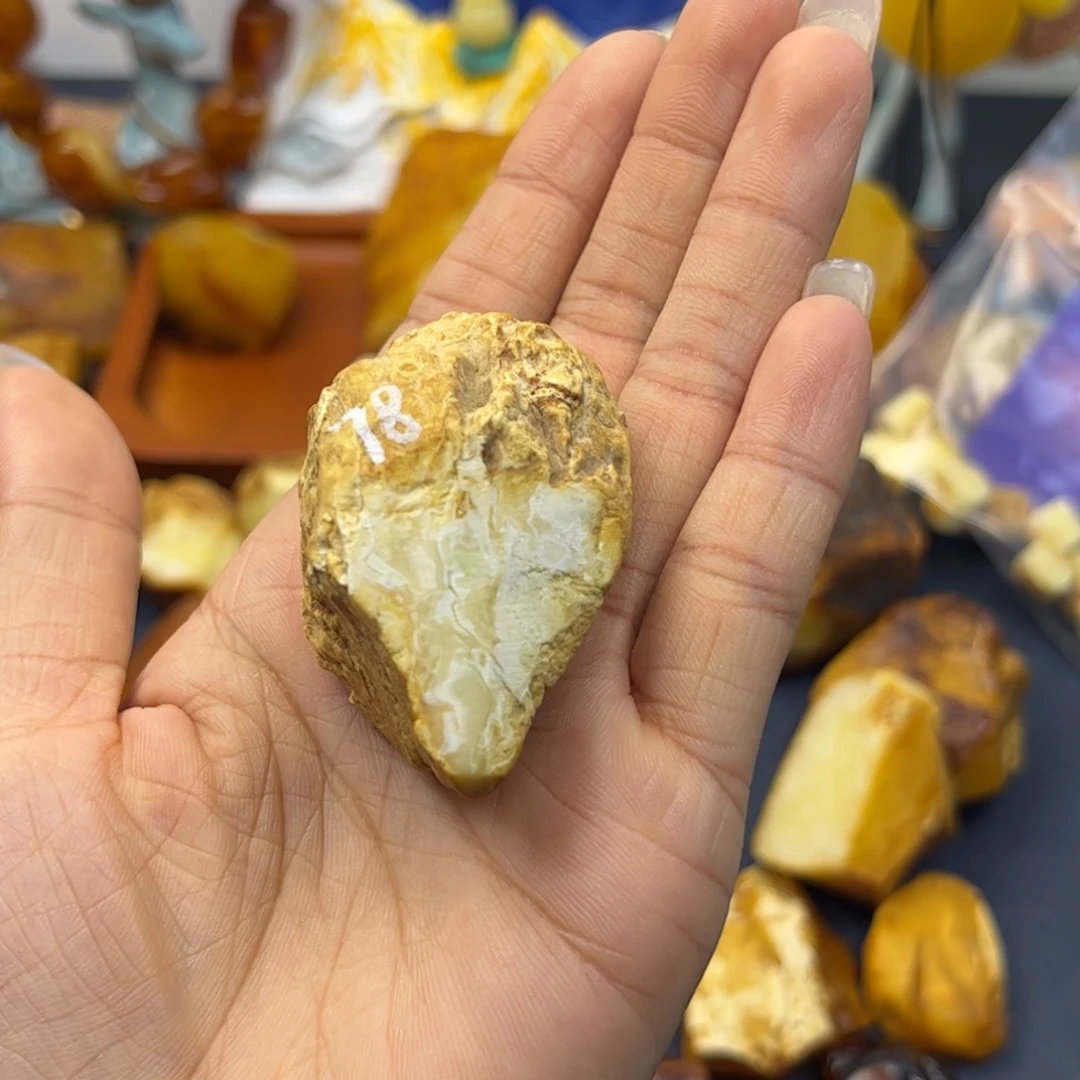 ****怪定制琥珀未镶嵌蜜蜡定制