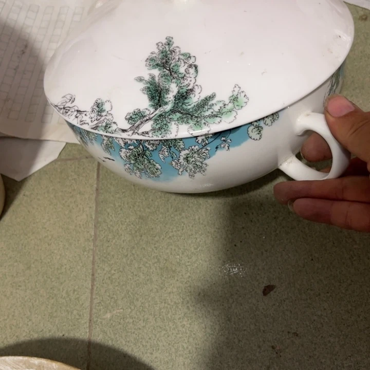 夏***奶骨瓷汤锅瑕疵个。，