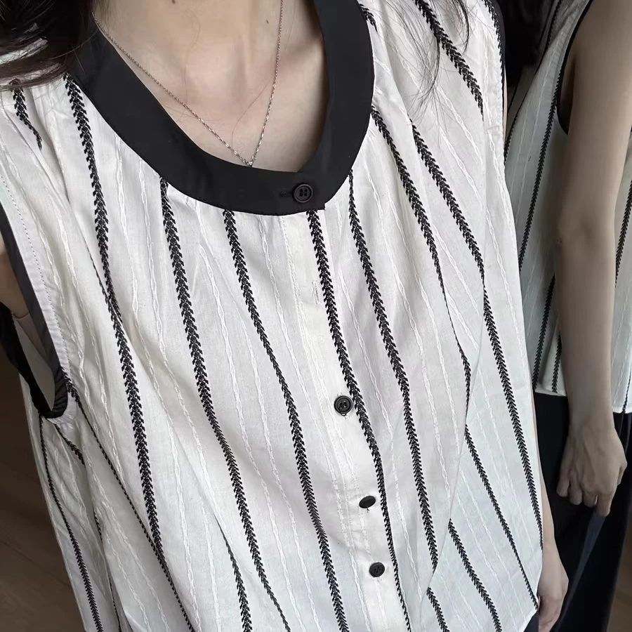 2025条纹成人百搭宽松通勤衬衫夏季女士圆领无袖上衣薄款洋气时尚