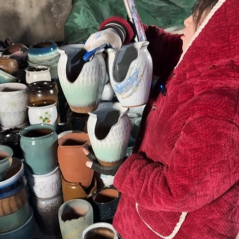 13口18高瑕疵盆子