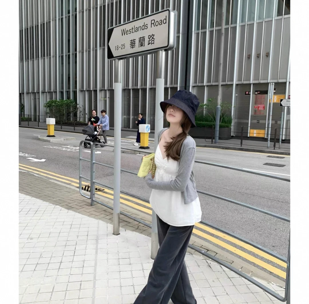 白色/黑色通勤吊带上衣  667