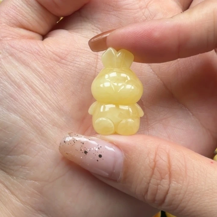 琥珀未镶嵌裸石蜜蜡