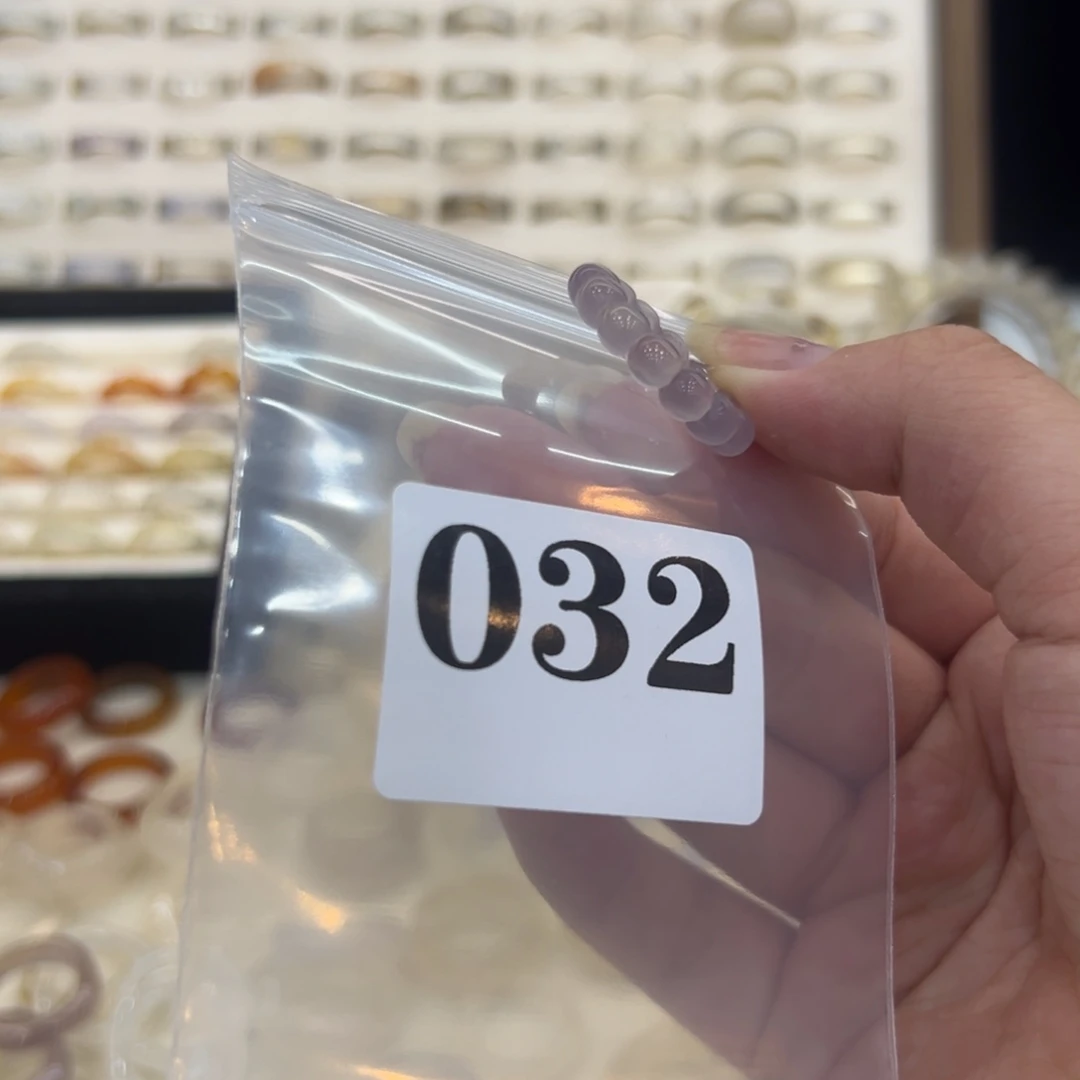 玛瑙/玉髓戒指合金32港18