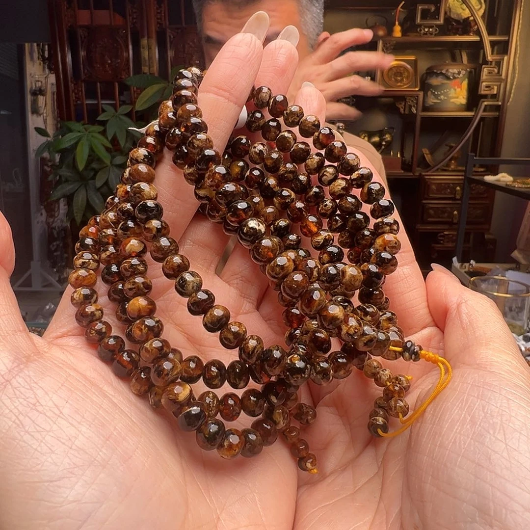 琥珀未镶嵌裸石抚顺琥珀20091七多样性发其一