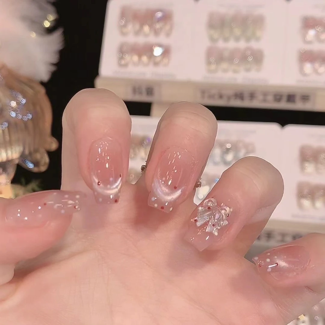 蝴蝶结高级显白纯手工短款腮红气质猫眼法式美甲新款穿戴贴片