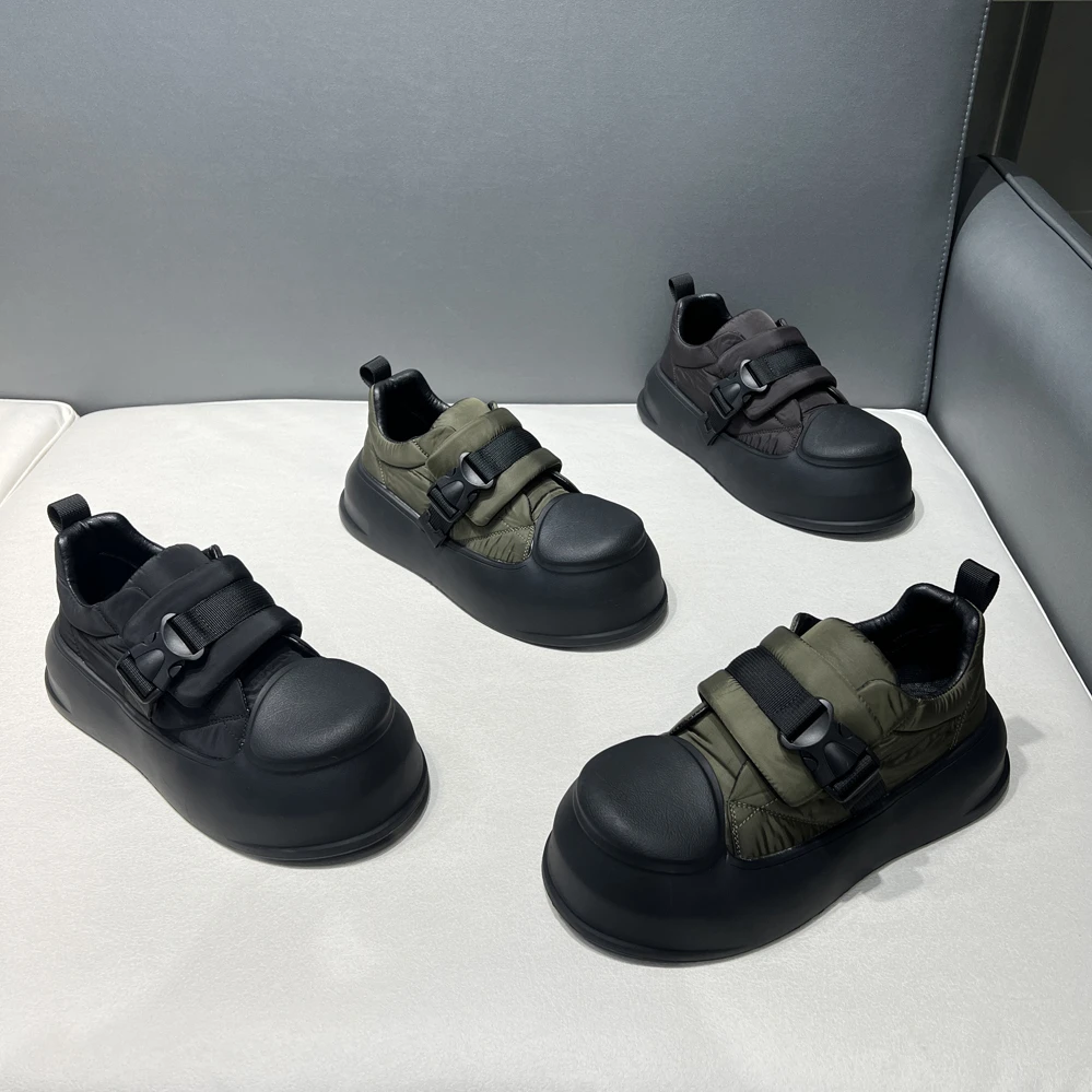 户外风搭扣厚底休闲鞋时尚运动百搭软底软面舒适男士潮流板鞋秋冬