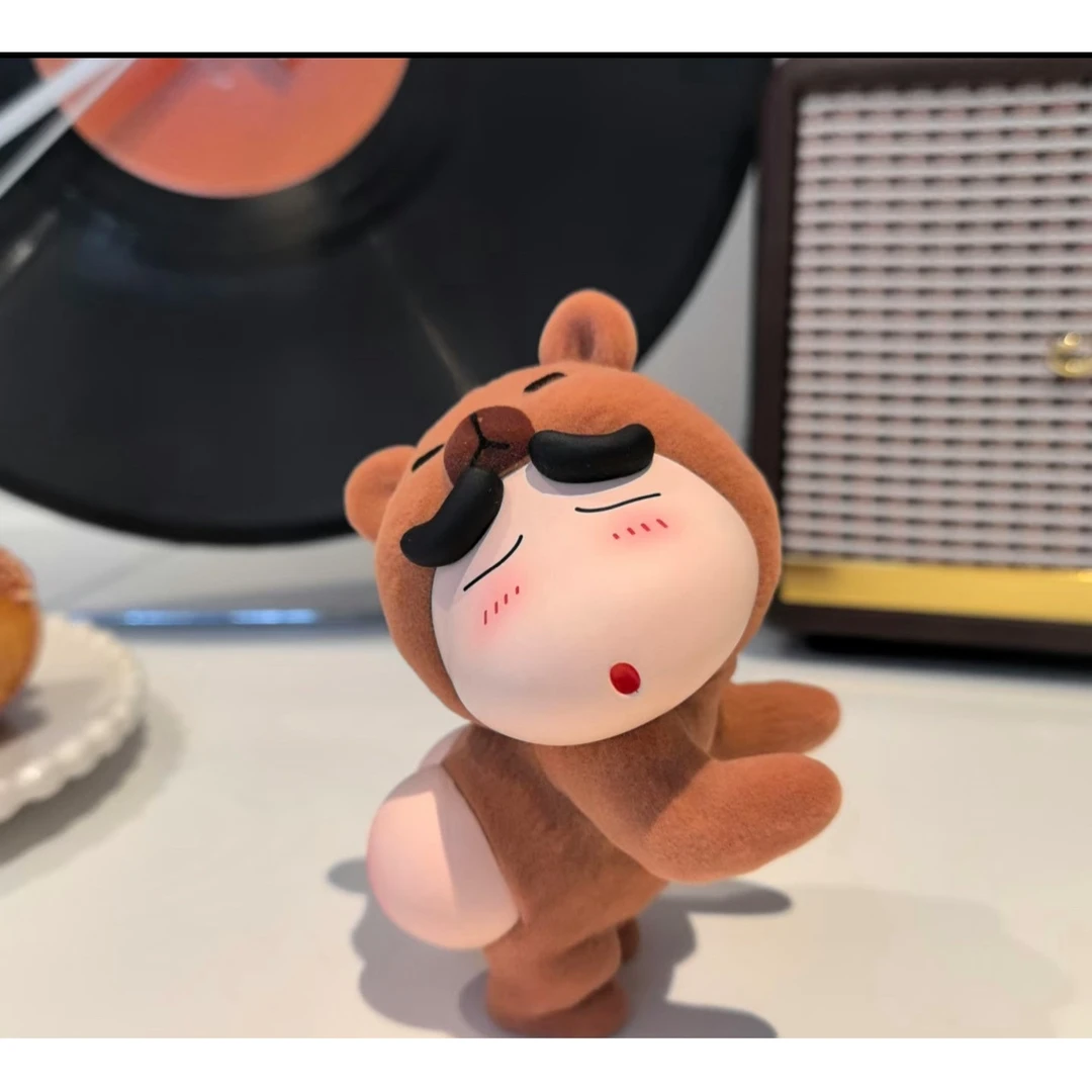 全实心小新装饰植绒屁屁熊创意可爱卡通桌面摆件车载生日礼物H919