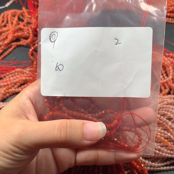 南红玛瑙未镶嵌项链?