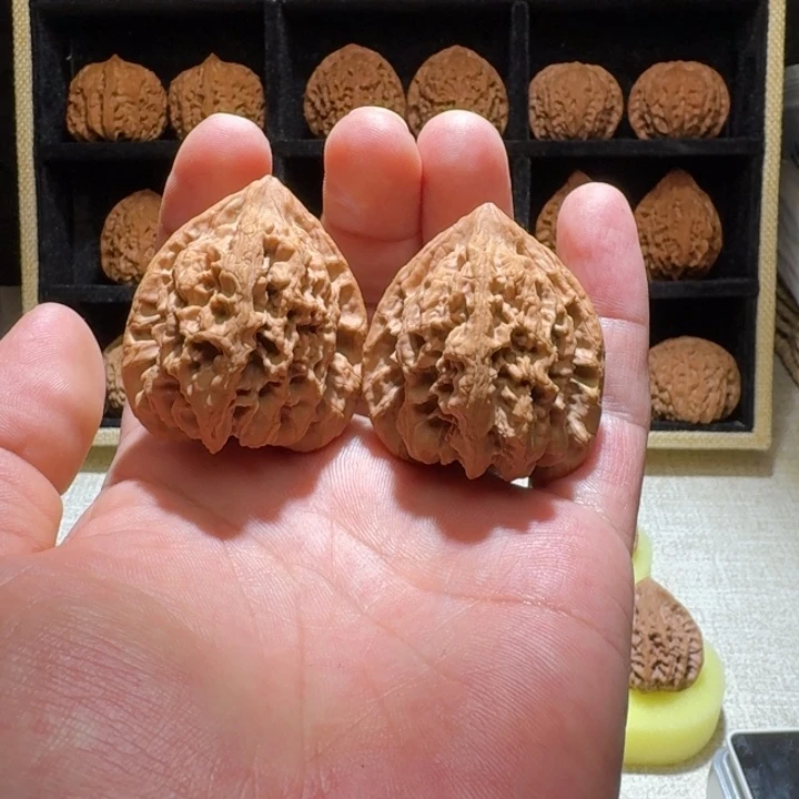 罐***哥吊坠文玩核桃秤砣