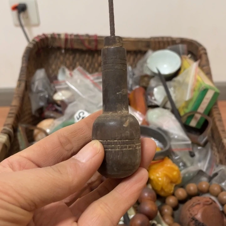 周****瓷片孤品微瑕看好