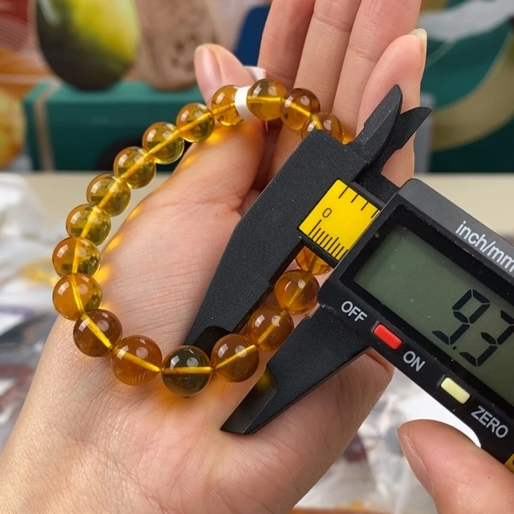 未镶嵌琥珀珠宝奇石