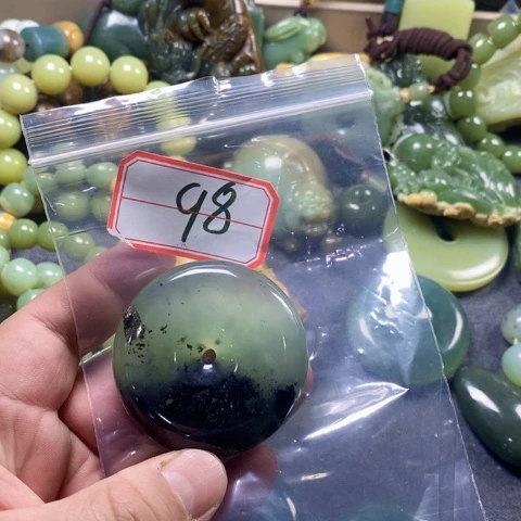 未镶嵌蛇纹石玉手链