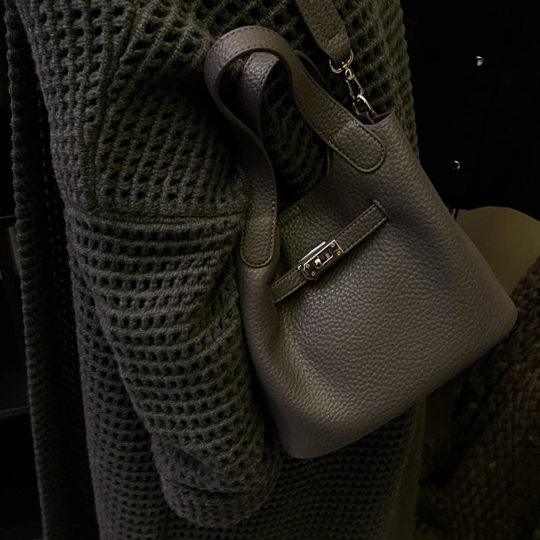 秋季新款菜篮子凯丽   手提包斜挎包加宽简单简约通勤6029