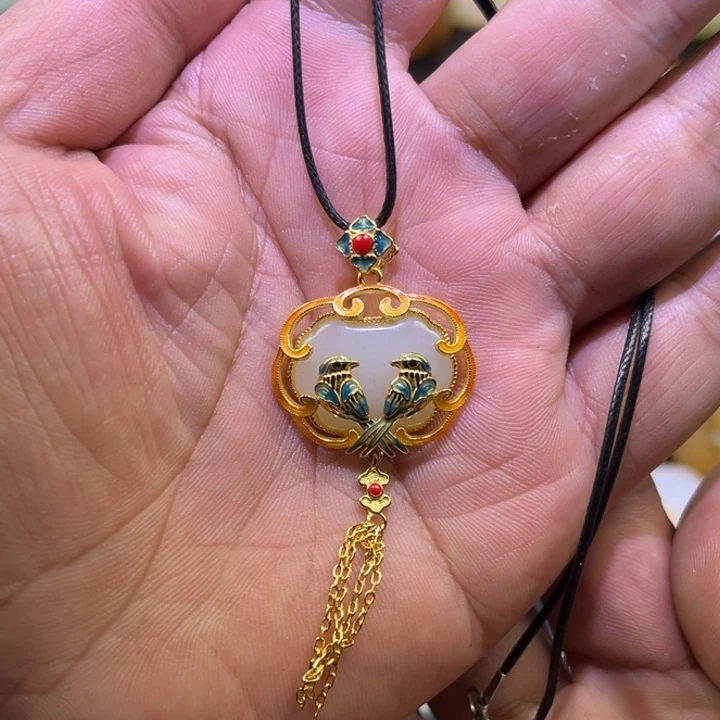 和田玉未镶嵌吊坠(不含链)