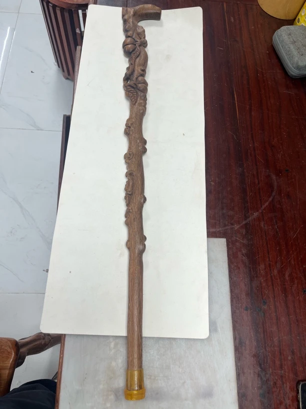 微瑕疵鸡翅木寿桃鸡翅木整木手工雕刻拐杖002