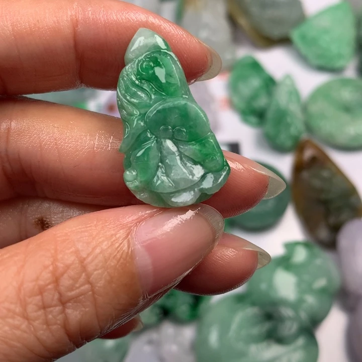 定制翡翠未镶嵌翡翠