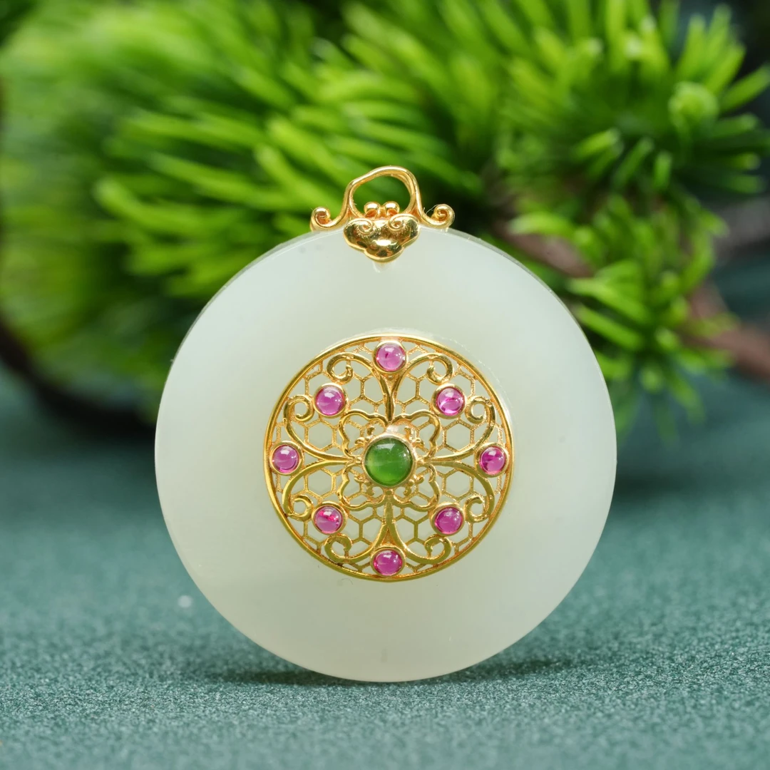 【小北严选】18K金和田玉吊坠约29*29mm【多样性发一件】-AH09X770