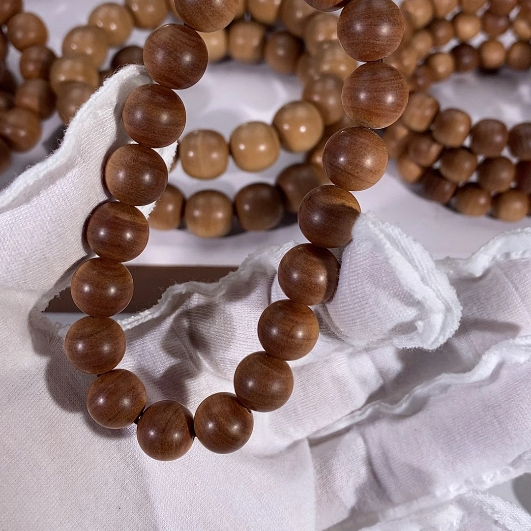 爱***君无事牌檀香木横纹黑肉老料1.0大福利活动