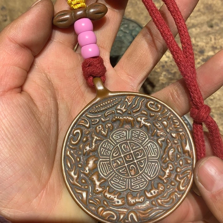 琉璃颈饰开**纪喜欢的朋友