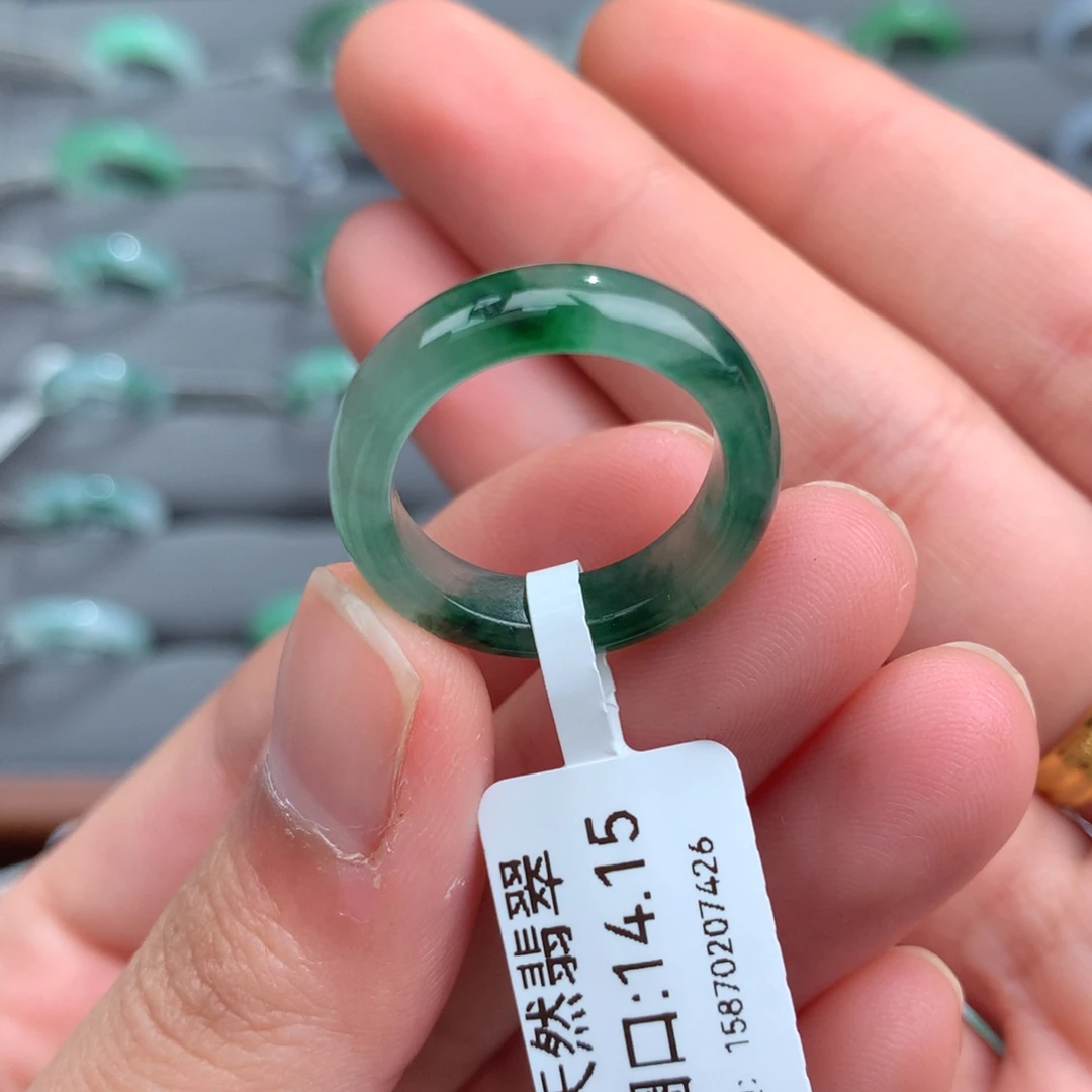 翡翠戒指未镶嵌天然