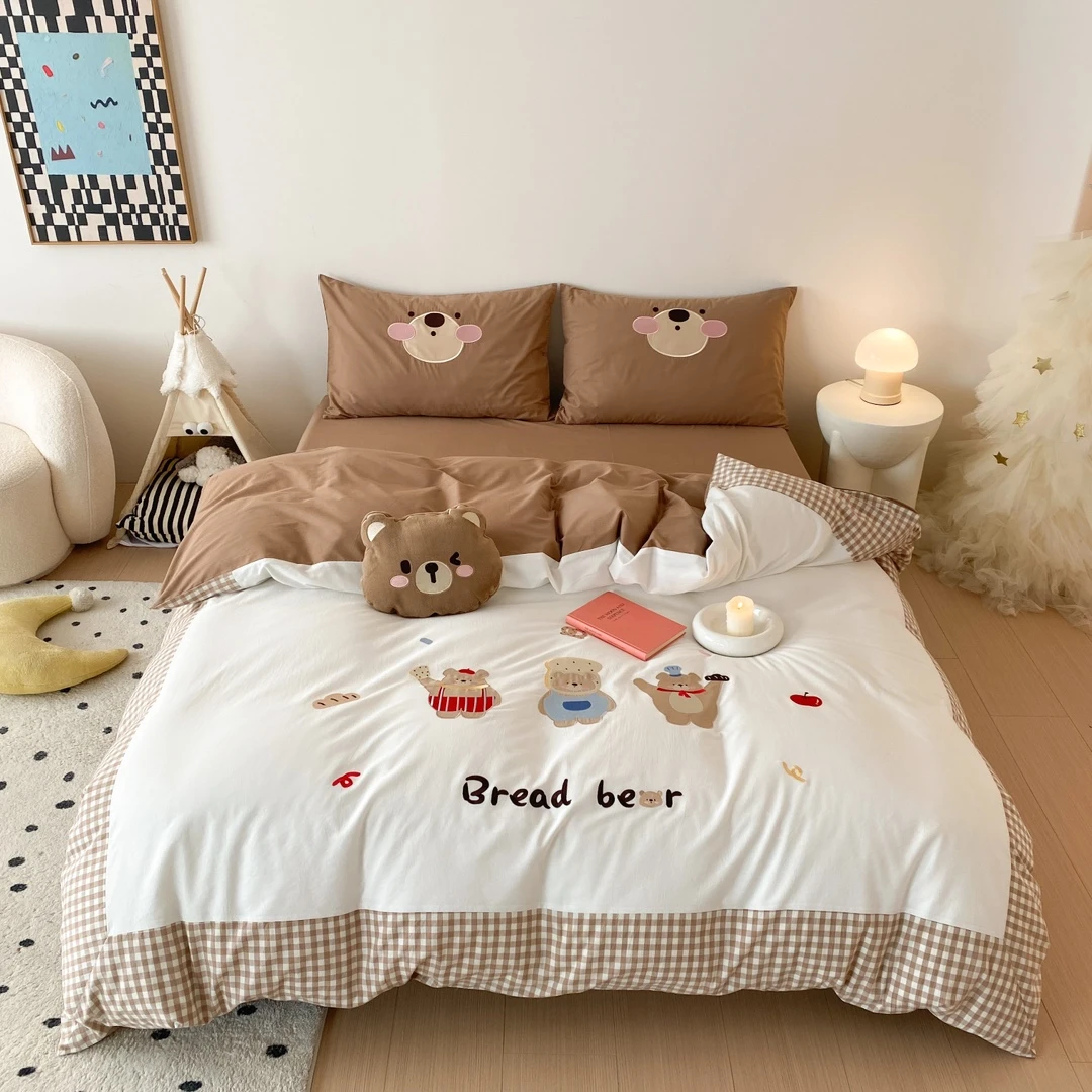 左柚家丨面包熊  可爱卡通刺绣款全棉色织水洗棉四件套纯棉被套