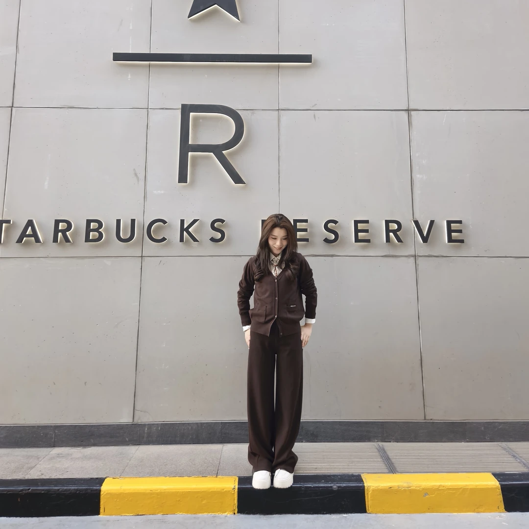 纯色慵懒风垂感休闲裤子百搭显瘦摩卡棕韩版直筒裤厚款女