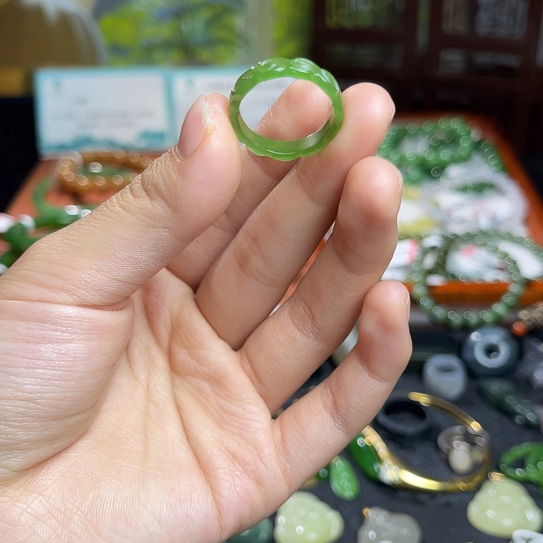 和田玉（碧玉）未镶嵌戒指