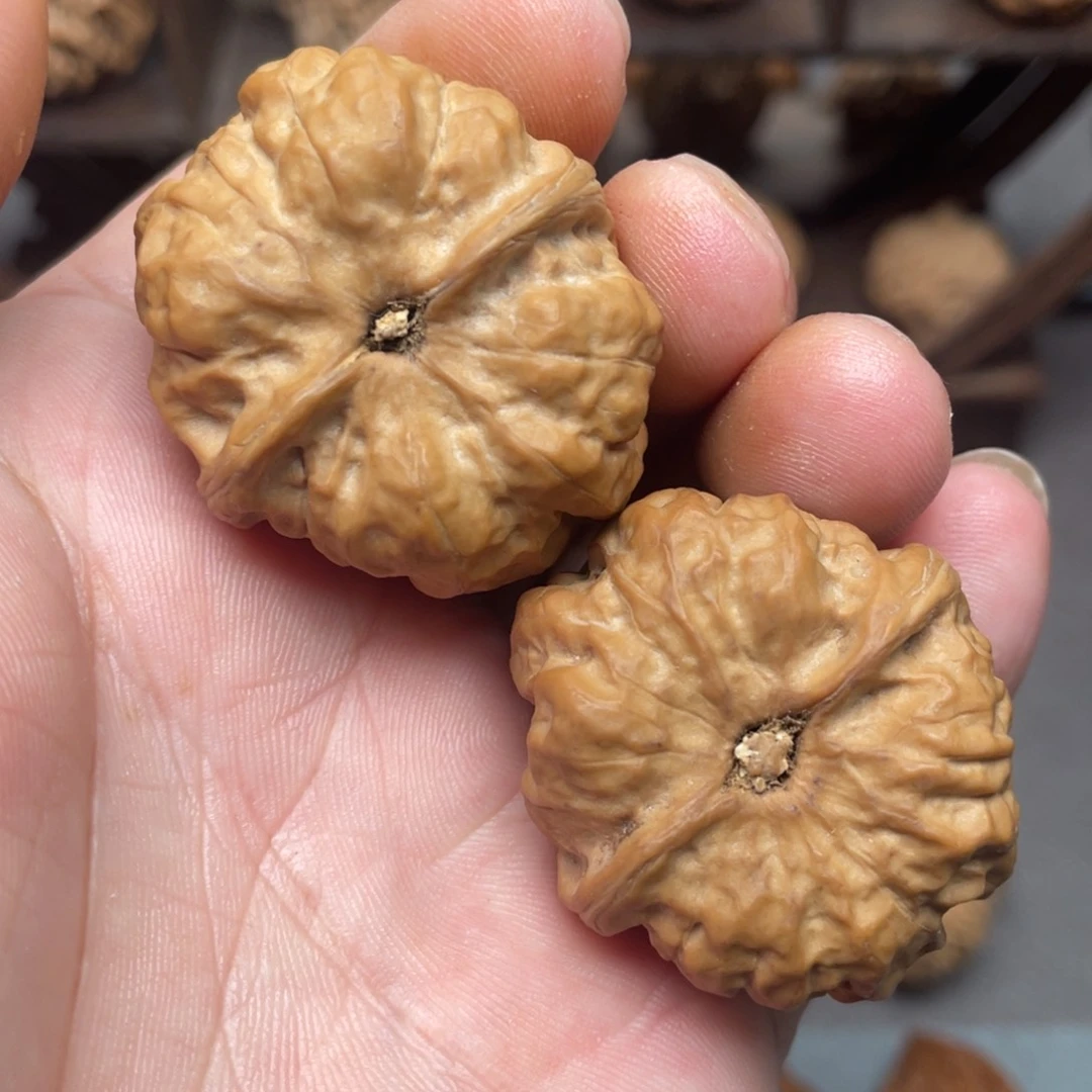 桃核吊坠35微修蛤蟆头