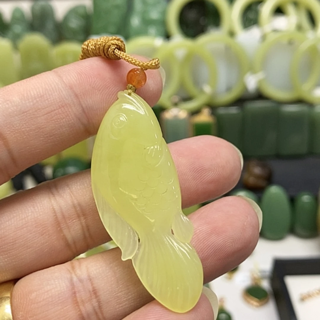 【闪购商品】颈饰未镶嵌和田玉