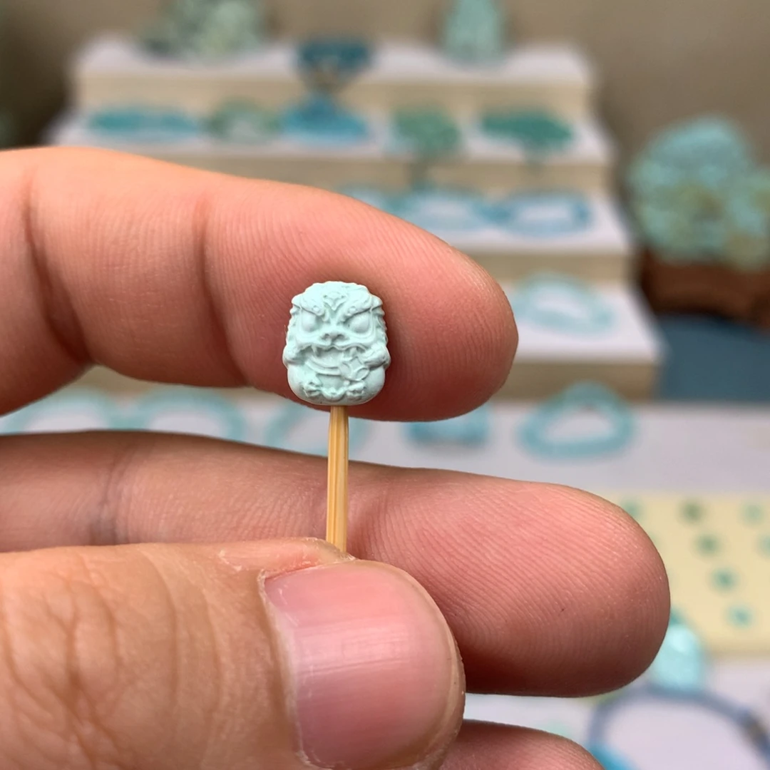 绿松石配饰未镶嵌