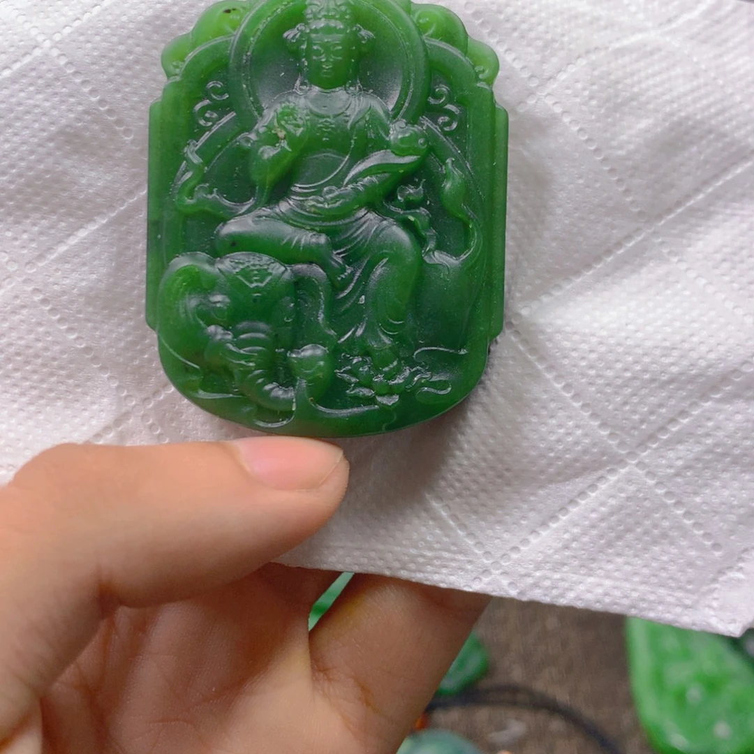 和田玉（碧玉）未镶嵌颈饰