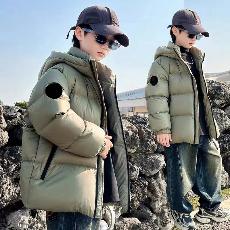 儿童2025冬季新款时尚休闲连帽羽绒服B3853