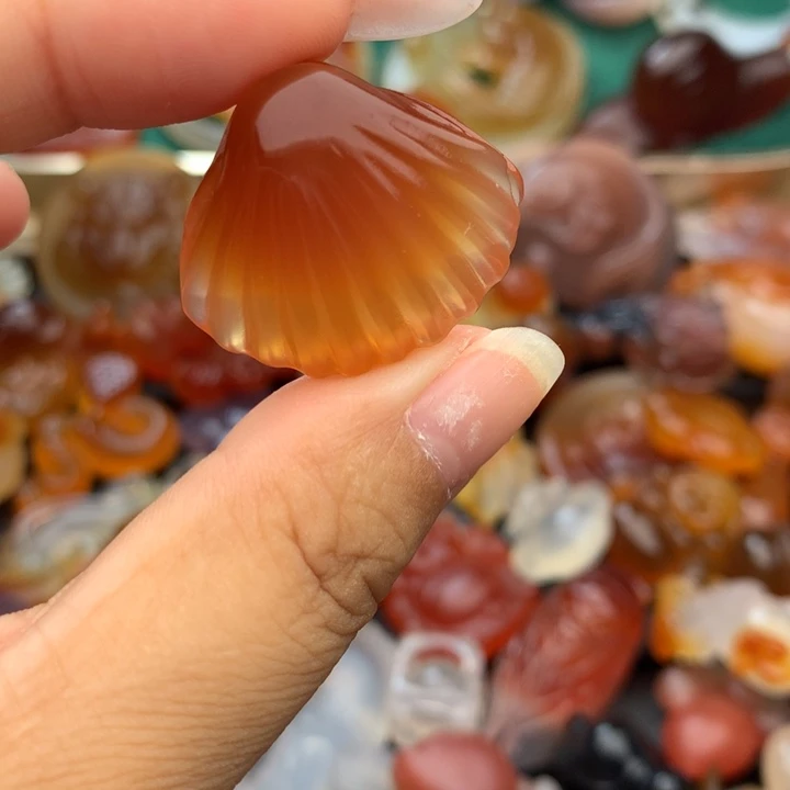 玛瑙/玉髓颈饰未镶嵌