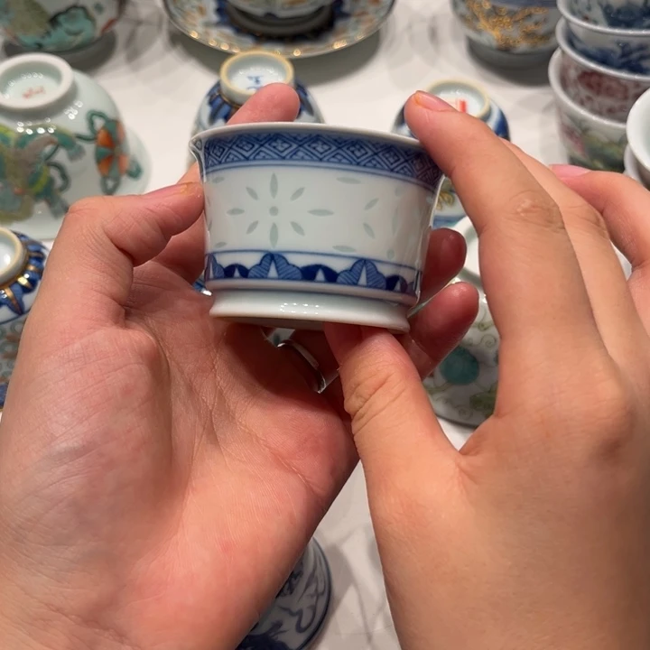 景德镇陶瓷杯子的
