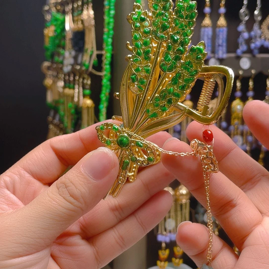 翡翠合金耳饰翡翠