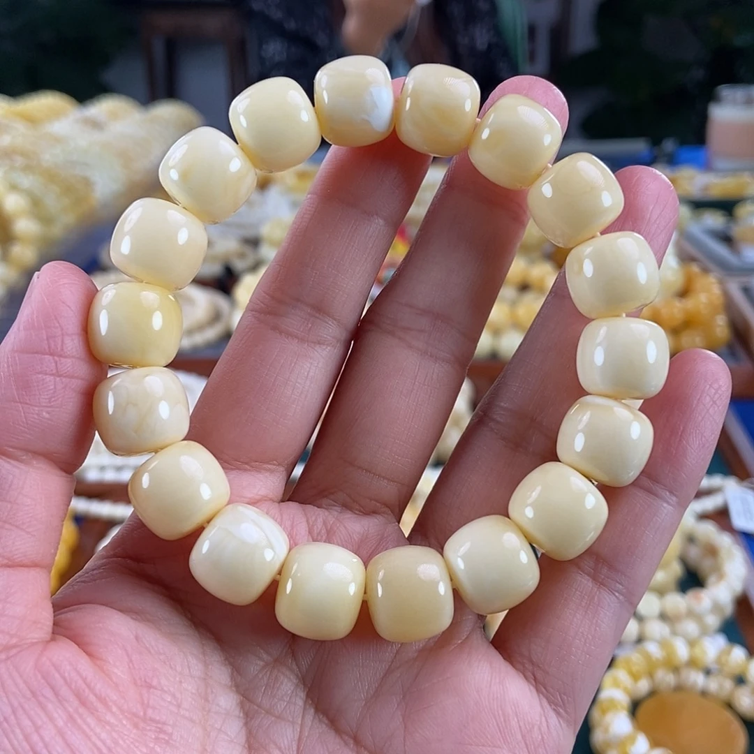 琥珀未镶嵌珠宝奇石13同料浓白蜡老型25.67