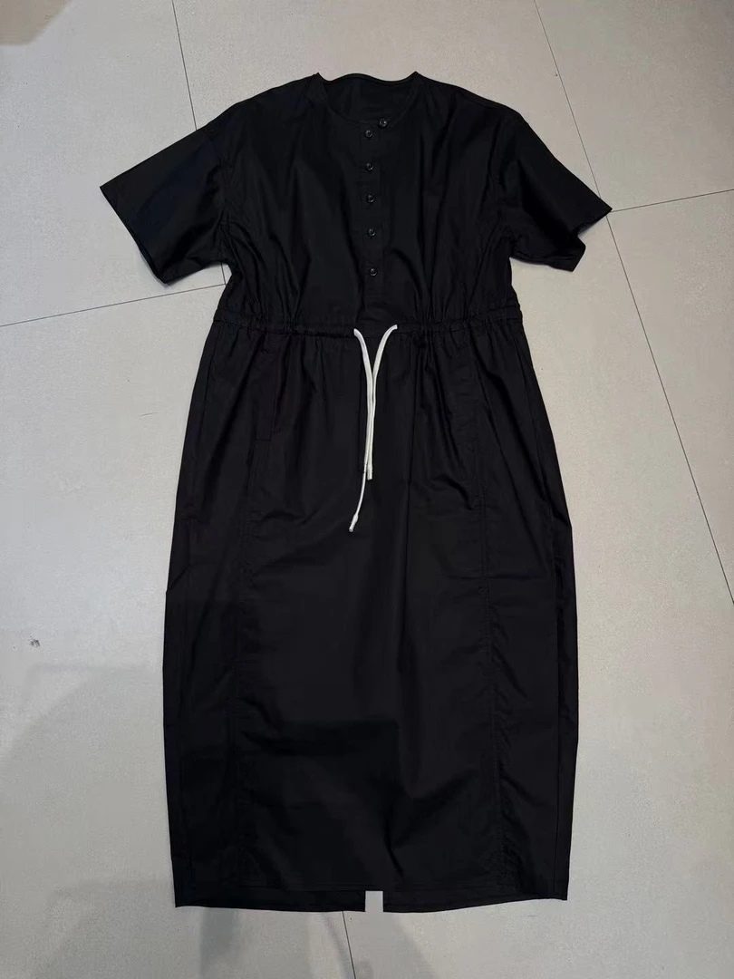 70793圆领连体裙